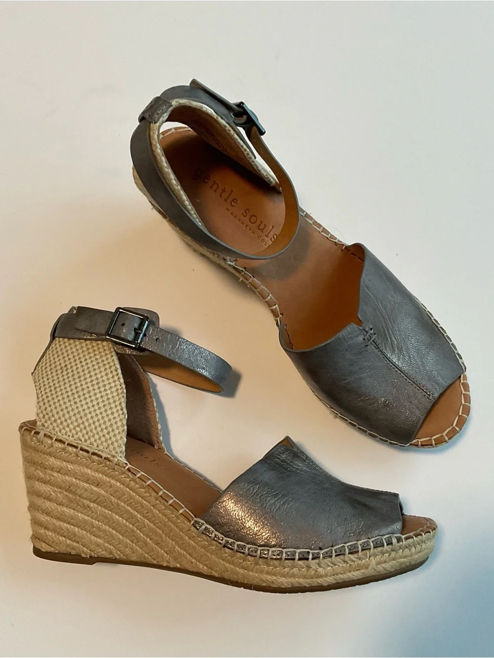 GENTLE SOULS Charli Wedge Sandals Size 10 NEW